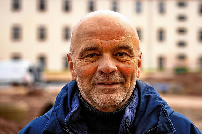 Dieter Kleinhans vom Hochbauamt: „Uns gehen gewissermaßen die Dächer aus.“