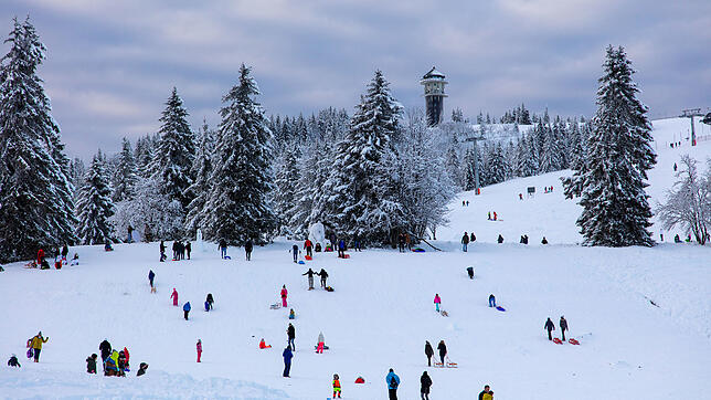 Wie hier am 3. Advent auf dem Feldberg gab es auch über die Weihnachtsfeiertage einen Andrang auf die Ausflugsziele vor allem im ...