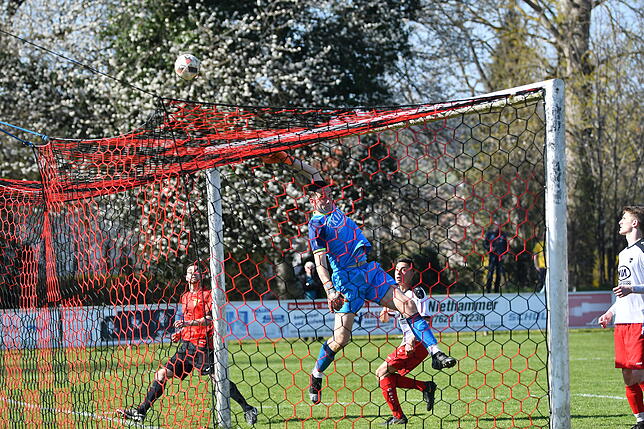 Bild 10: FSV Rheinfelden gewinnt Hochrhein-Derby gegen FC Tiengen 08. Wir haben die Bilder vom Spiel