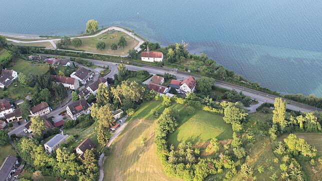 Das Grundstück rechts der Silvesterkapelle (Bildmitte) hat die Stadt von der Deutschen Bahn erworben. Während der LGS sollen hier ...