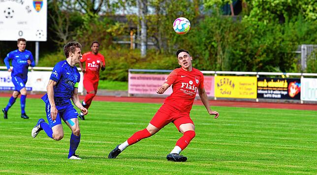 Bild 21: Neuer Spitzenreiter FC Tiengen 08 besiegt den TuS Efringen-Kirchen mit 4:1 &ndash; und wir haben Bilder!