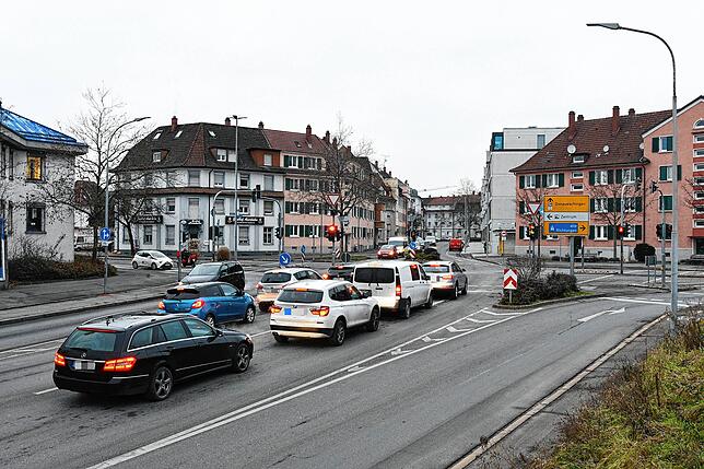 Die Planungsrate von 50.000 Euro für die Umgestaltung des Praxedisplatz bleibt im Haushalt 2023 drinnen.