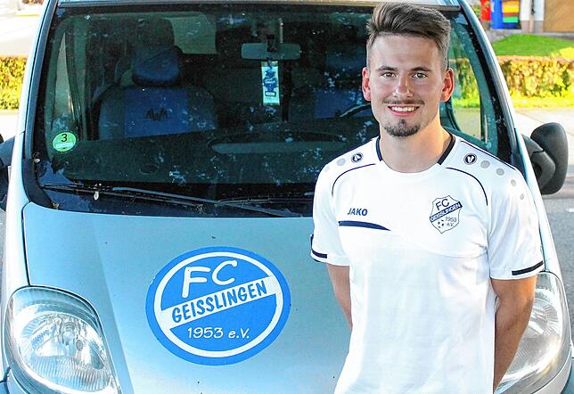 Fährt auf den FC Geißlingen ab: Stürmer Fabio Merz fühlt sich auf dem Platz und im Umfeld des A-Kreisligisten sehr wohl: „Es macht ...