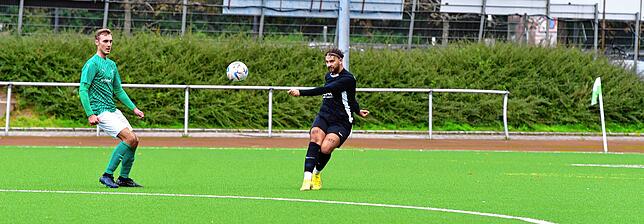 Bild 13: FC Zell besiegt SG FC Wehr/Brennet mit 7:4 – und wir haben Bilder!