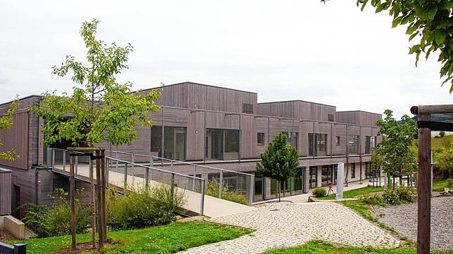 Auf dem Dach des Kinderhauses Sonnenschein in Mühlhofen soll die bestehende Anlage durch weitere Module und einen Speicher erweitert ...