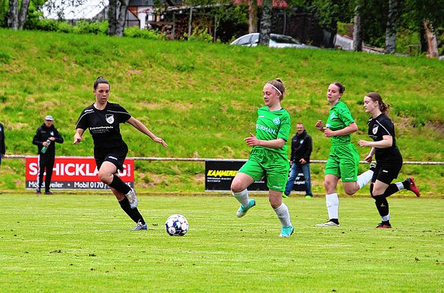 Bild 4: Die besten Bilder vom Frauen-Bezirkspokal-Finale in Mönchweiler