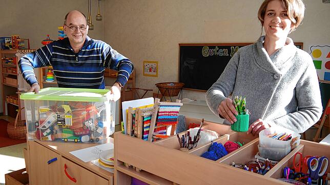 Sind ein echt eingespieltes Team im Singener Kinderheim Sankt Peter und Paul: Heimleiter Jürgen Napel und seine Stellvertreterin Nicole ...