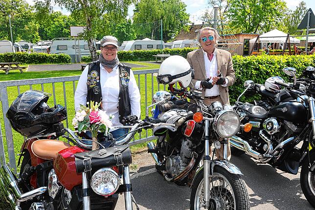 Bild 9: Diese Motorradfahrer sorgen am Bodensee für Staunen - so schick!