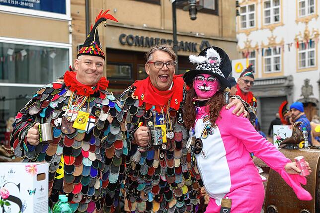 Bild 3: Straßenfasnacht 2025 in Konstanz: Narren erobern die Marktstätte – Die Highlights in Bildern!