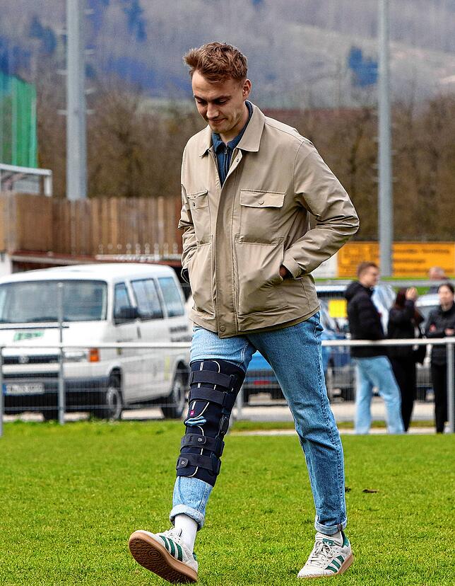 Bild 28: SV Deggenhausertal gewinnt Kellerderby gegen SG BAT mit 1:0. Wir waren mit der Kamera dabei!