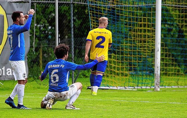 Bild 10: Intensives Unentschieden! Die Bilder vom Landesliga-Duell SpVgg F.A.L. gegen Hegauer FV