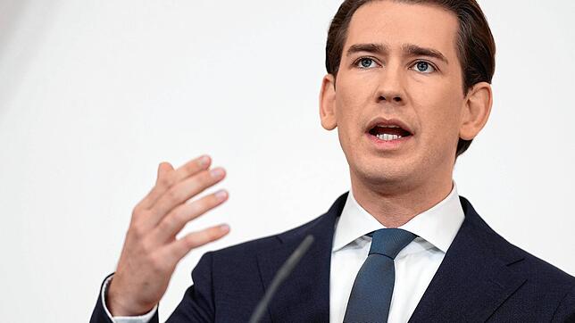 09.10.2021, Österreich, Wien: Sebastian Kurz (ÖVP), Bundeskanzler von Österreich, spricht bei einem Statement zur Regierungskrise im ...