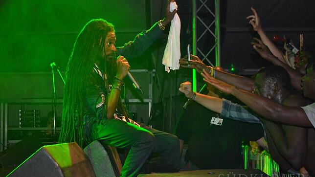 Mit Perfect performte letztes Jahr ein waschechter Jamaikaner auf der Bühne des &#8222;Keep It Real Jam&#8220; im Seepark Pfullendorf. ...