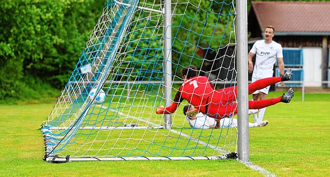 Bild 32: Unsere Bildergalerie vom Kreisliga-Spitzenspiel zwischen dem FC Hüfingen und der SG Triberg/Nußbach