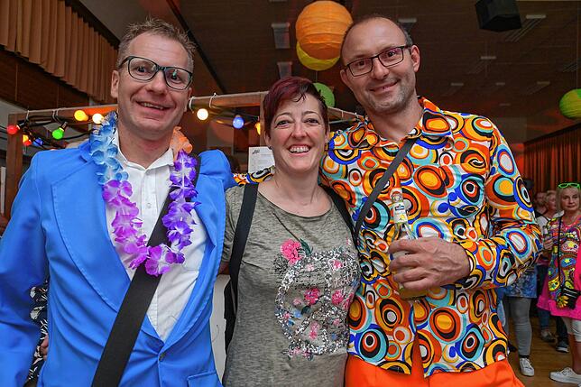 Bild 10: Papi's Pumpels: schrille Party im 70er Jahre-Look