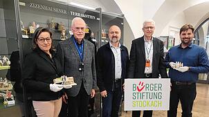 Kulturamtsleiterin Corinna Bruggaier, Willi Zöller, Wolfgang Kammerlander und Gebhard Schulz von der Bürgerstiftung sowie ...