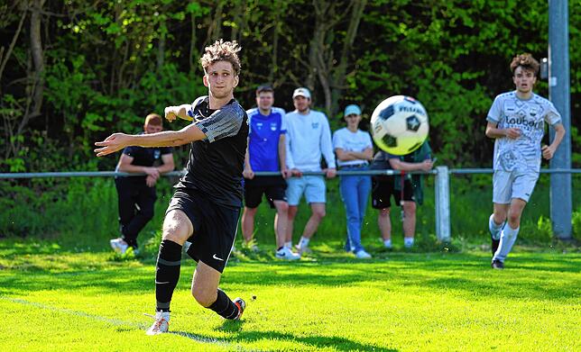 Bild 14: Unsere Bildergalerie vom 2:0-Sieg des TSV Überlingen/Ried bei der SG Liggeringen/Güttingen