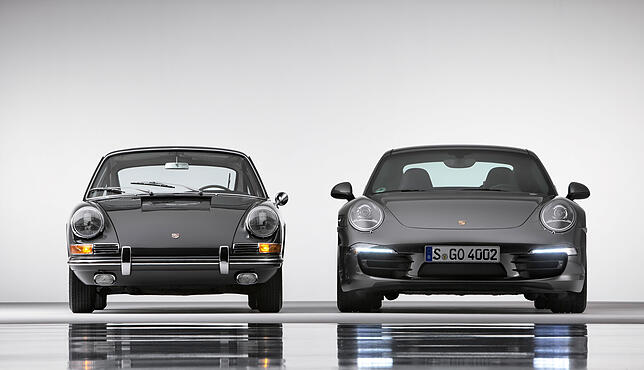 Mythos Porsche 911: Seit seiner Präsentation 1963 entwickelt der Sportwagenbauer den Elfer bis heute stetig weiter. Im Bild links ein ...