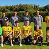 Zuwachs: Der SV Schwörstadt freut sich über neue Spieler. Hinten von links: Alexander Burkart (Vorstand Sport), Ralf Stobbe (Betreuer), ...