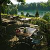 Die Terrasse im Gasthaus Waldheim liegt genau auf der Grenze von Deutschland zur Schweiz.
