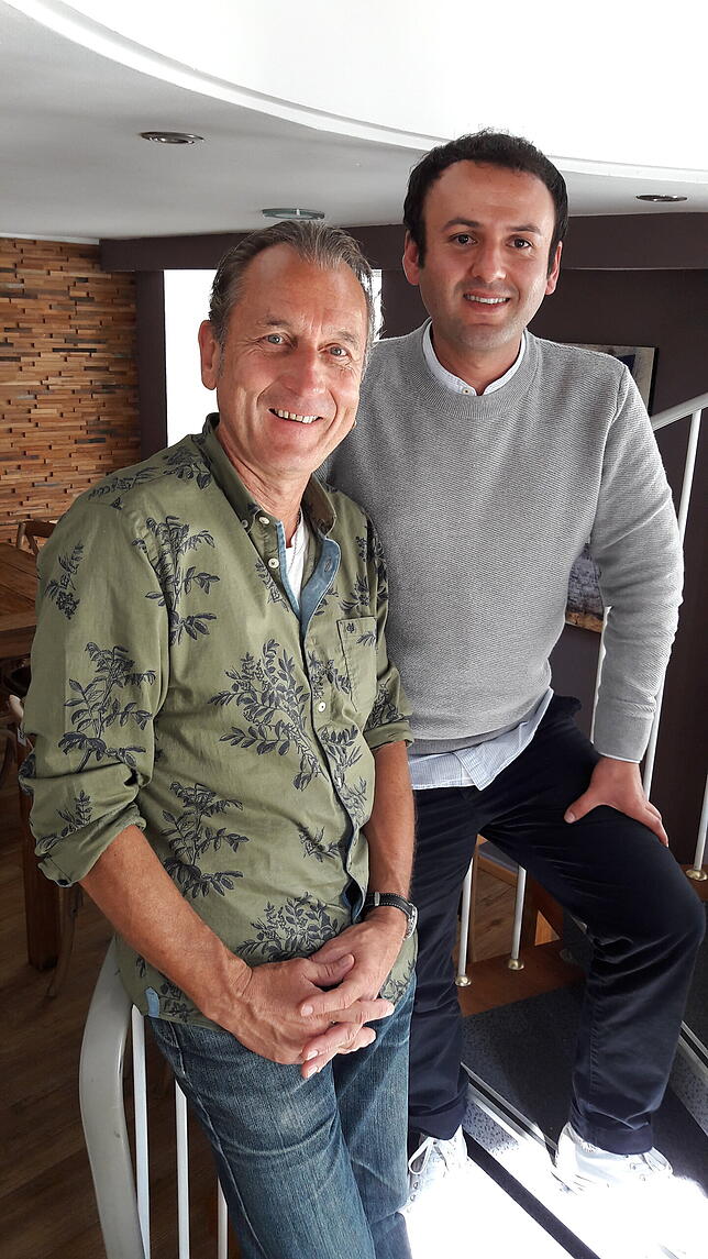 Dieter Bös und Xhavit Hyseni (von links) wollen den Konzert-Markt in Konstanz und der Region beleben.