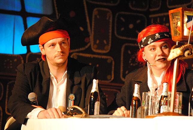 Bild 22: Märchenhafte Zeitreise: Bilder von den Kappenabenden der Narro-Zunft Waldshut (1)