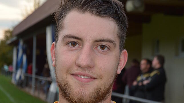 Fabian Bodenseh erzielte beim Blumberger Heimsieg einen lupenreinen Hattrick.