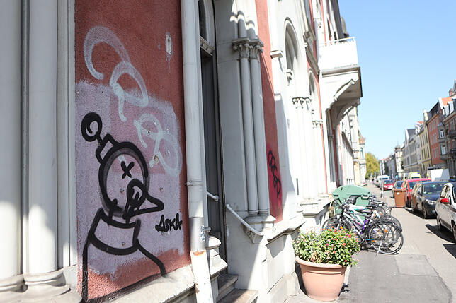 Auch dies ist ein CREP-Graffiti aus der Brauneggerstraße.