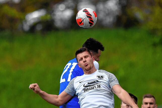 Bild 13: TuS Stetten besiegt Verfolger FC Hauingen mit 2:1 &ndash; und wir haben Bilder!