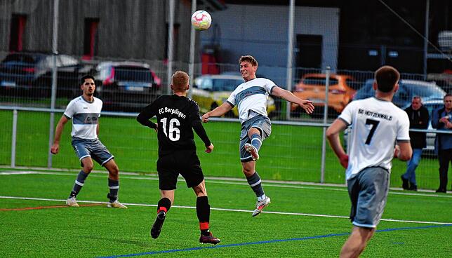 Bild 21: SG Hotzenwald kegelt den FC Bergalingen mit 3:2 aus dem Bezirkspokal – und wir haben Fotos!