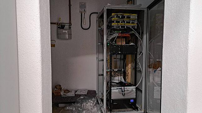 Serverraum mit Haustechnik im Keller: Das teuerste im ganzen Haus.