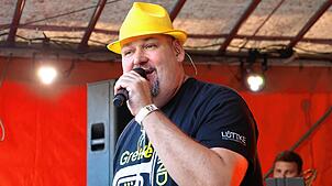 Bild : Es wird weiter gefeiert - alle Fotos vom Dettinger Dorffest am Samstag