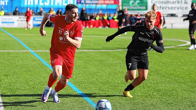 Albert Malaj (links) ist der beste Rielasinger Torschütze in dieser Saison. Auch in der Partie gegen die Stuttgarter Kickers ist seine ...