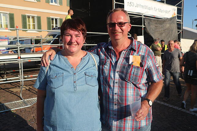 Bis vor kurzem kannten beide Gentleman noch nicht: Ulrike Wensing (links) und ihr Mann Peter Wensing wurde durch eine Fernsehsendung auf ...