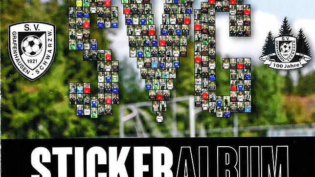 Das zum 100. Geburtstag aufgelegte Stickeralbum des SV Grafenhausen erfreute sich großer Beliebtheit unter den Fans.