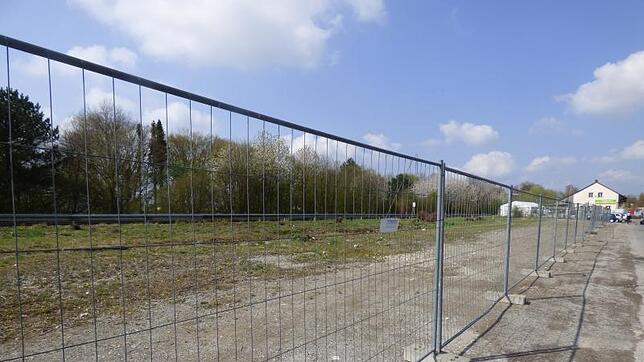Auf dem ehemaligen Bahngelände zwischen Eisenbahnstraße und der Bahnlinie entsteht ein neues Gewerbegebiet. Bild: Stefanie Nosswitz
