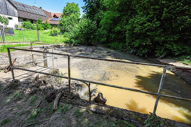 Bild 16: Unwetterfolgen im Öhninger Ortsteil Schienen