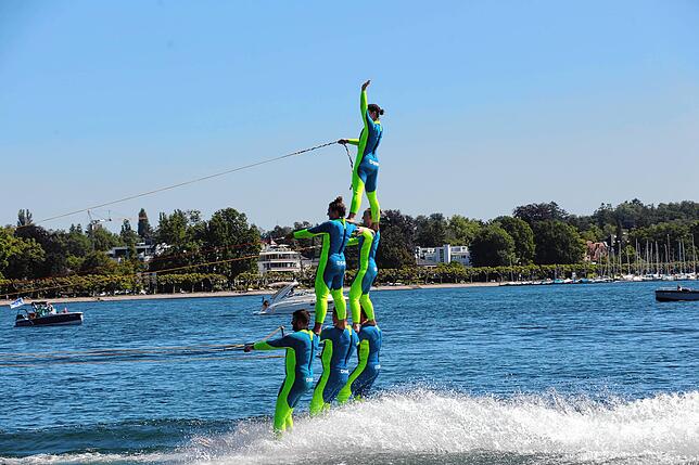 Bild 11: Spektakulär! Die besten Fotos der Wasserski-Show im Konstanzer Trichter