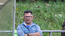Trainer Alessandro Paolantonio und der SV Orsingen-Nenzingen können jubeln: Das Spiel gegen die SG DJK Konstanz/KN-Egg gewinnen sie 3:1.