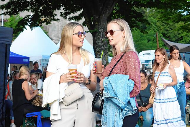 Bild 29: Sophia begeistert 1500 Fans im Uferpark