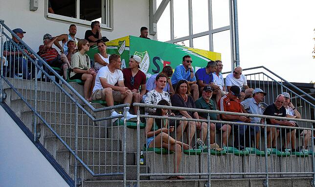 Bild 4: Die besten Bilder vom Duell zwischen dem TSV Aach-Linz und dem FC Hilzingen