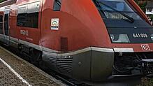 Anderswo fahren Bahnen die Menschen zur Arbeit, zur Schule oder in den Urlaub. Am Hochrhein stecken die Züge viel zu oft mit defektem ...
