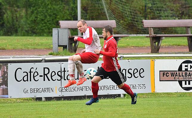 Bild 12: FC Wallbach siegt 2:1 gegen den FC RW Weilheim – und wir haben die Bilder!