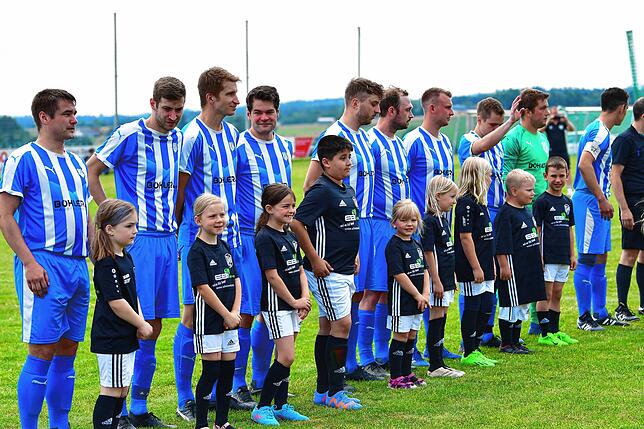 Bild 9: Keine Tore zwischen dem FC Dachsberg und dem SV Berau &ndash; aber wir haben Bilder!