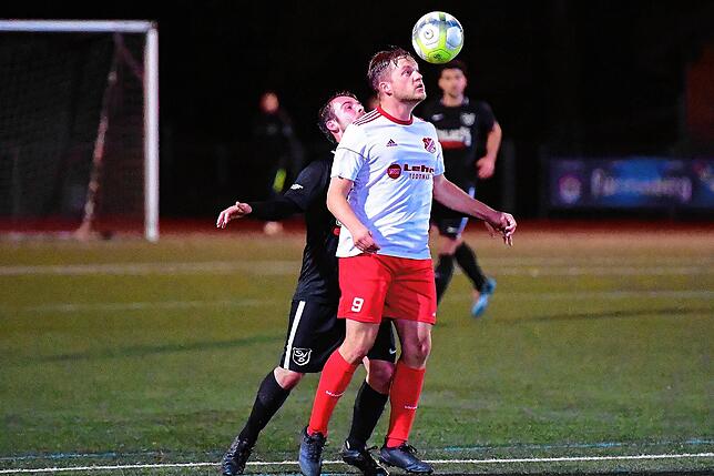 Bild 2: Keine Tore beim Spiel des FC Schönau gegen den SV Buch &ndash; aber viele Bilder!