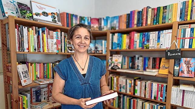 Beatrix Reiter zieht mit der Buchhandlung am Markt einige Meter weiter in den ehemaligen Schuhladen. Damit wird der langgehegte Wunsch ...