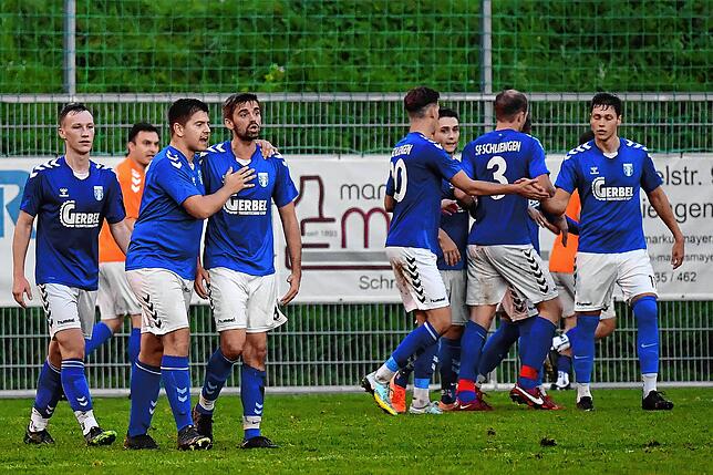 Bild 13: FC Hochrhein unterliegt klar mit 1:4 bei den SF Schliengen &ndash; und wir haben Bilder!