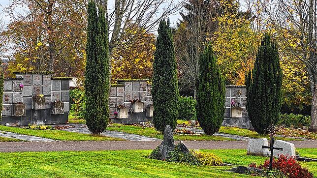 Egal, welche Bestattungsform im Todesfall gewählt wird, in Mönchweiler steigen die Friedhofsgebühren mit Inkraftreten der neuen Satzung. ...