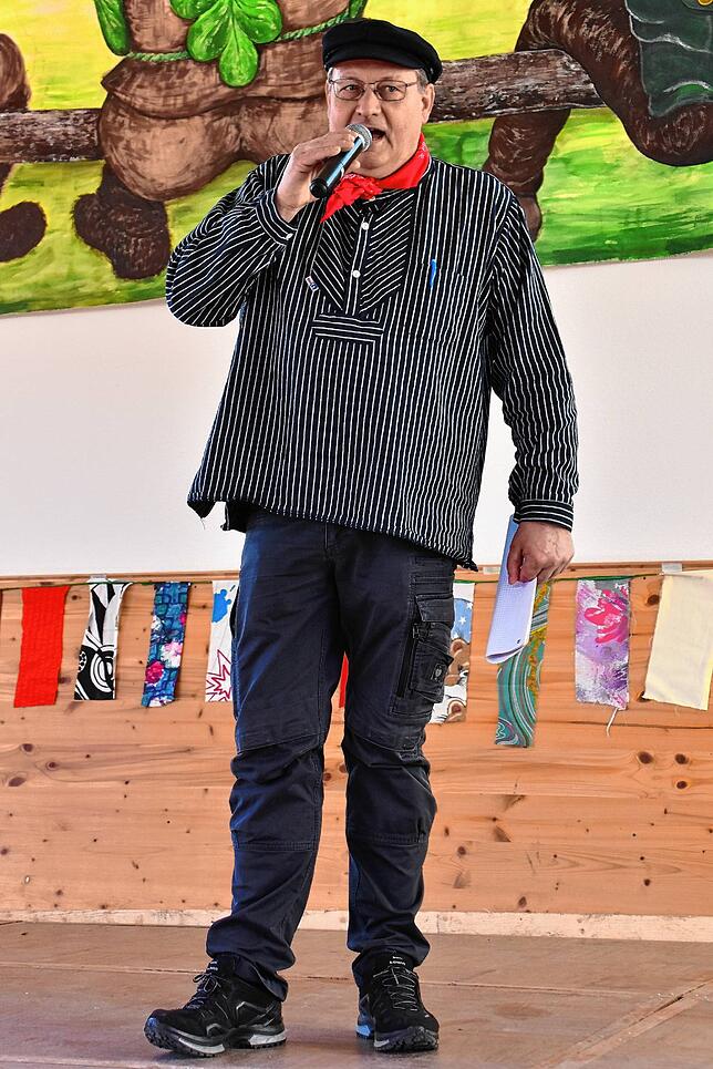 Bild 16: Honstetter Narren feiern Rosenmontag mit buntem Programm