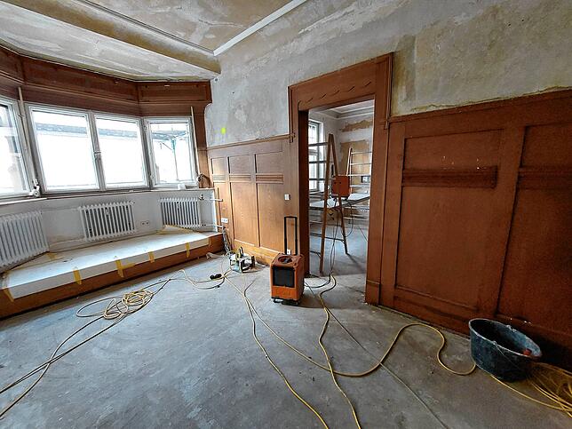 Bild 10: Vier Monate nach dem verheerenden Großbrand: So sieht es jetzt im Stadler-Haus aus